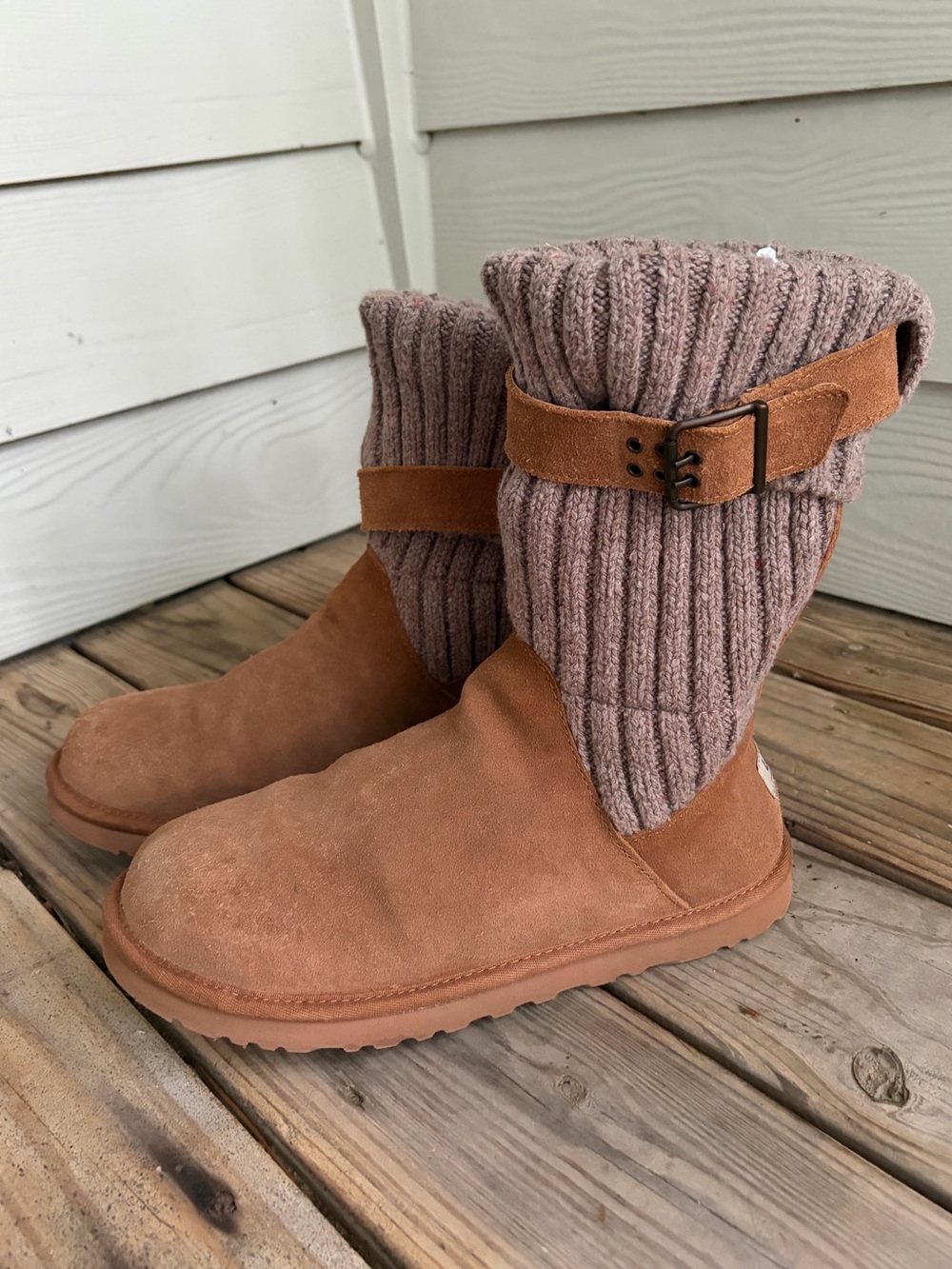 UGG Australia Classic Cardy Knit Boots Chestnut Suede Buckle Women’s 9 EU 40